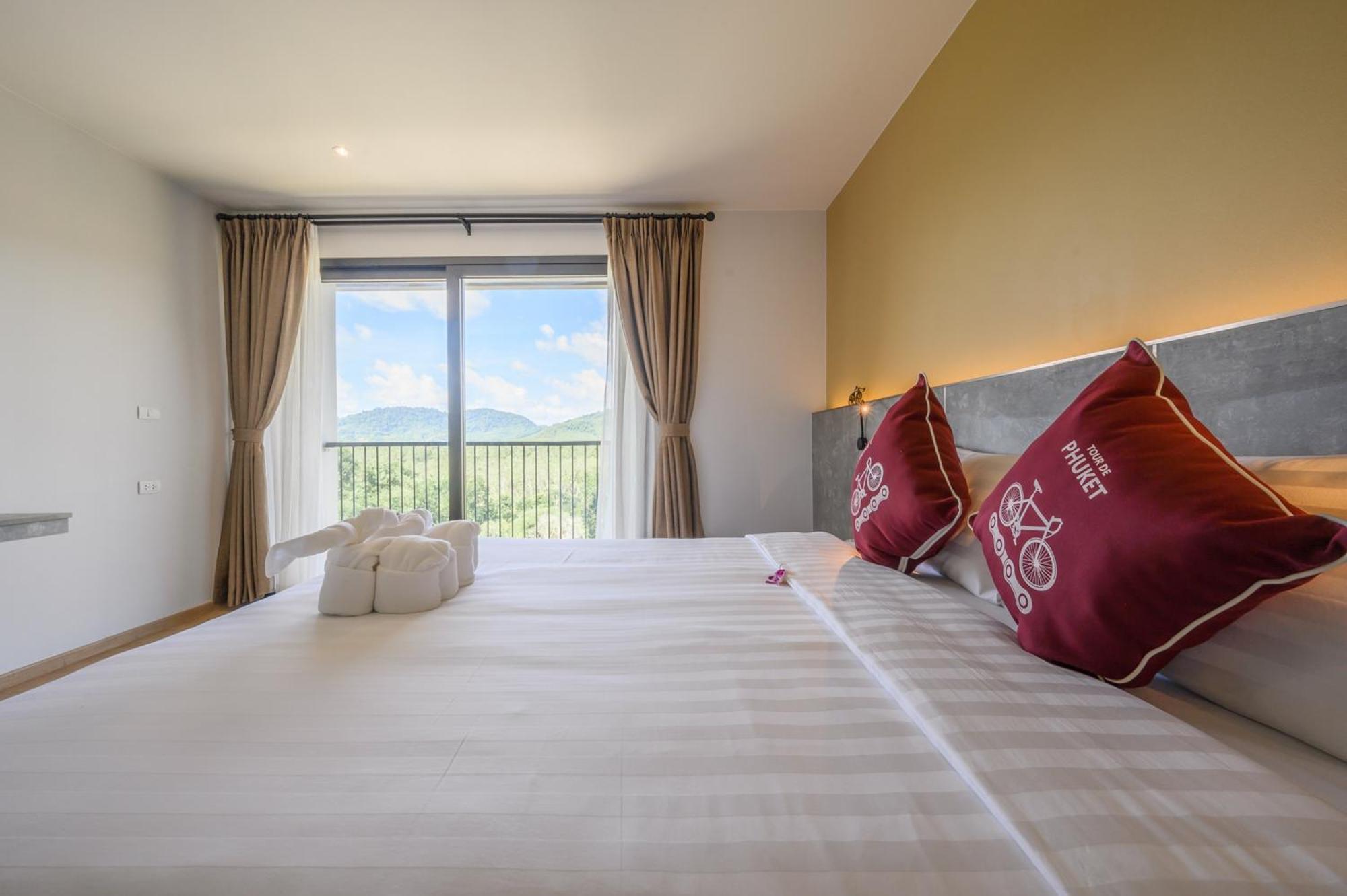 Tour De Phuket Hotel - Sha Plus Thalang Exterior foto